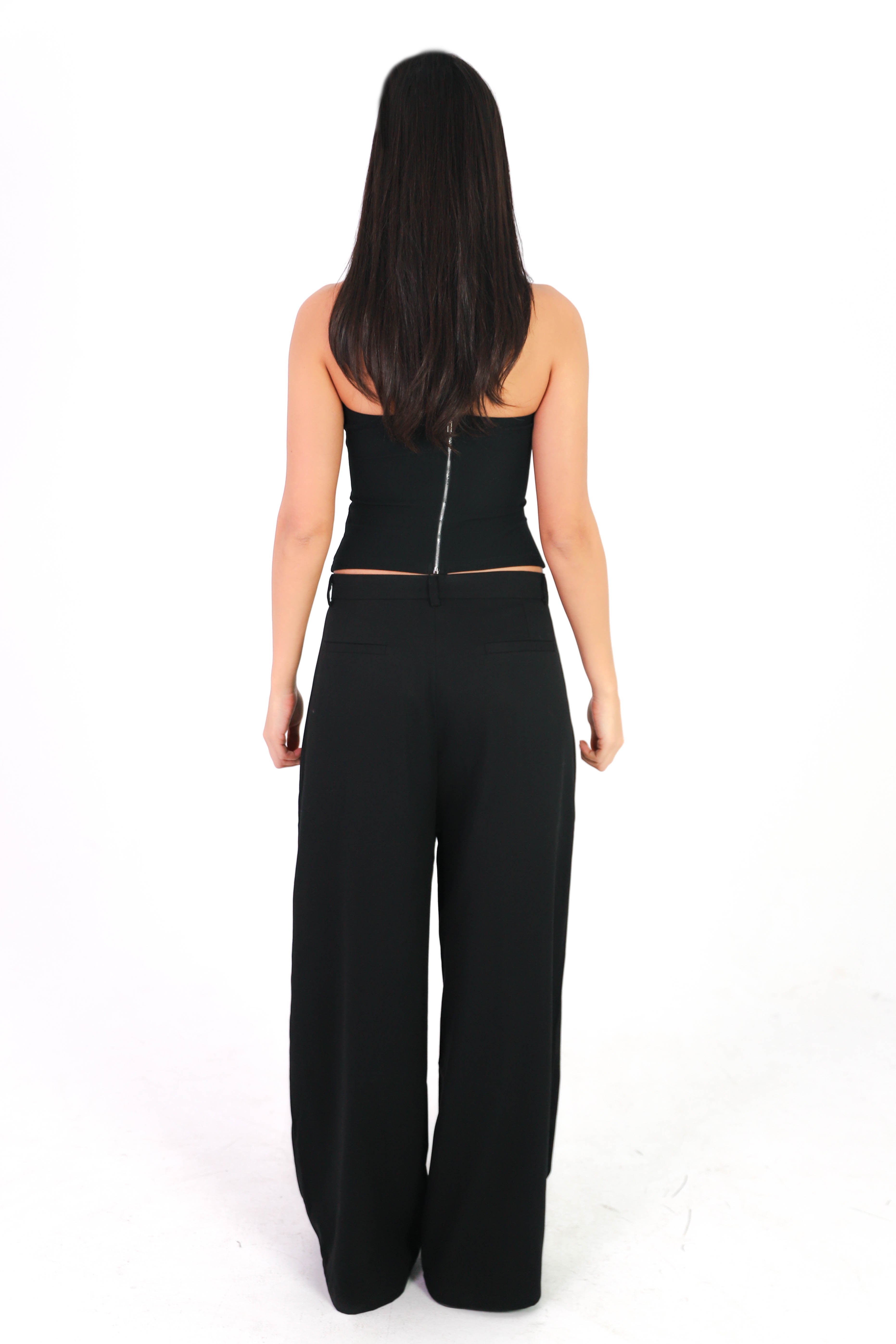 Pleated Pants in Black